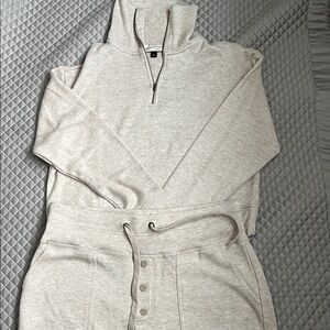 Universal Thread Light Beige Half-Zip Lounge Set